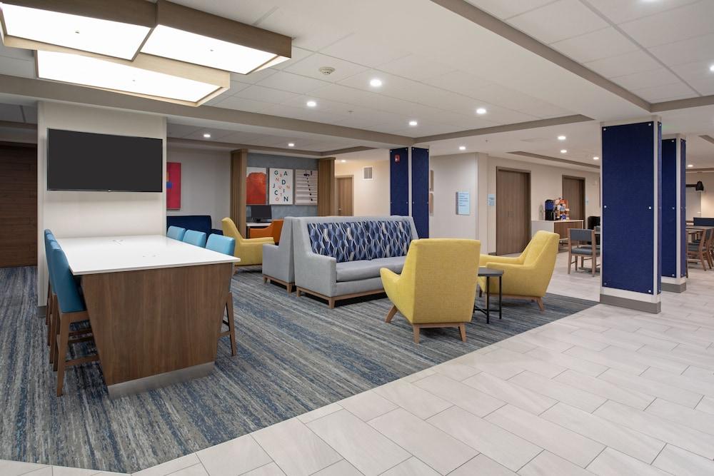 Holiday Inn Express Hotel & Suites Grand Junction By Ihg Exterior photo